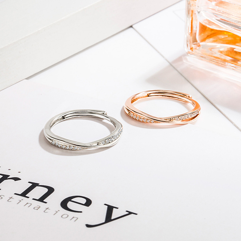 Mobius Ring Elegant Diamond Line Ring for Women Japanese and Korean Simple Daily Small Cross Small Fresh