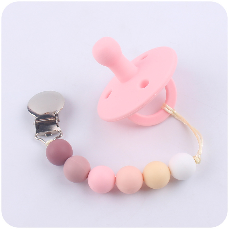 Nuevo bebé suministros contraste color cuentas de silicona pezón cadena calmante bebé silicona pezón anti-caída Cadena de dos piezas conjunto