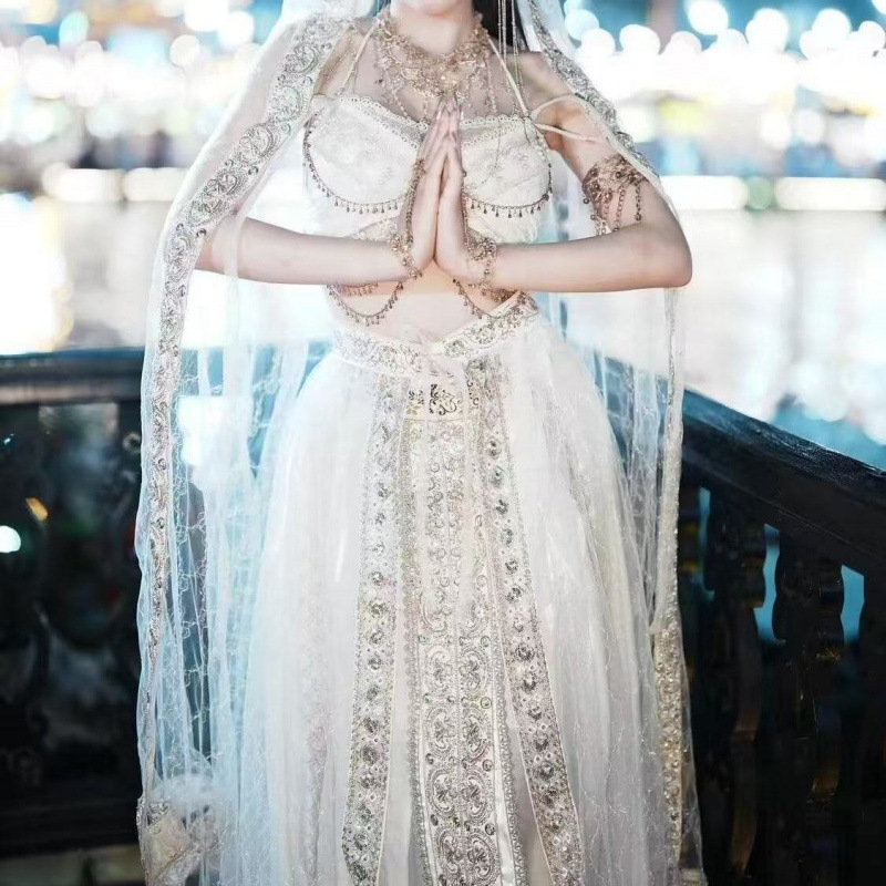 화이트 프린세스 [베일+튜브탑+스커트+거즈스커트]