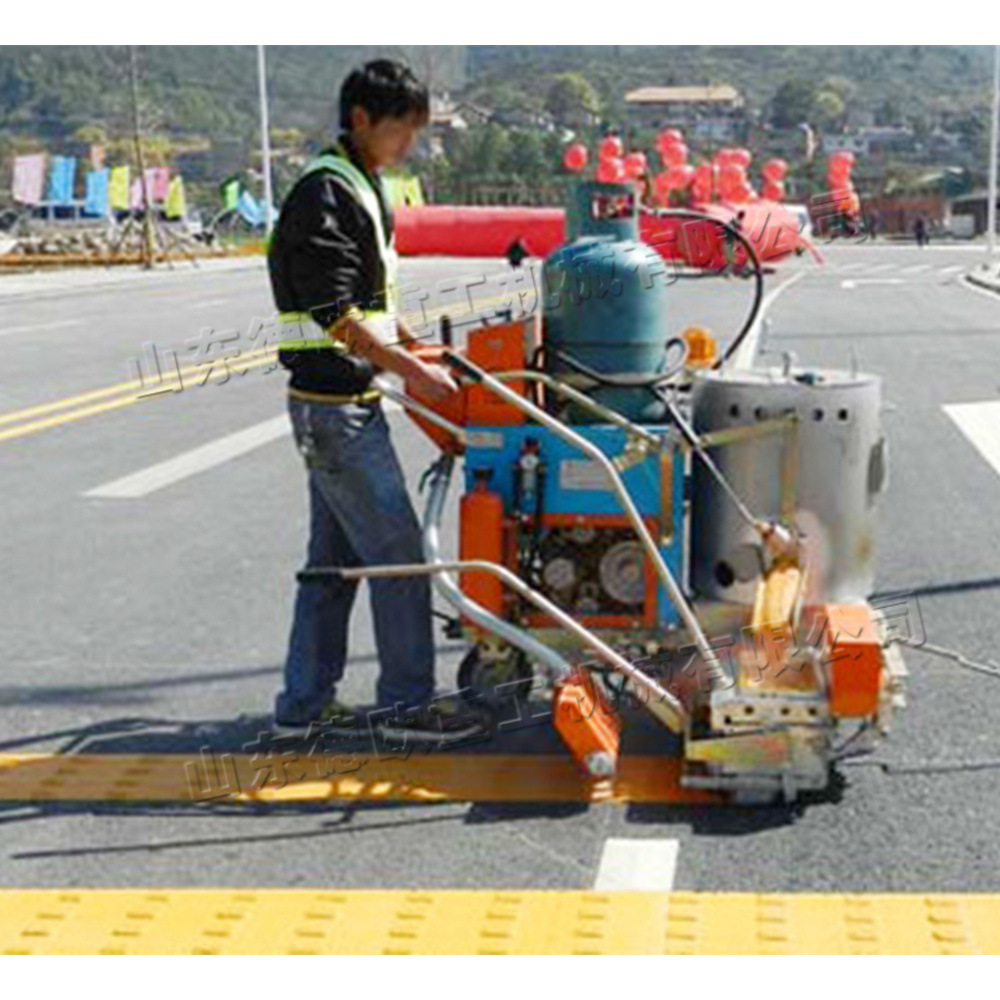 手推式小型路面凸起划线机 自走式震荡划线机 马路划线标线设备