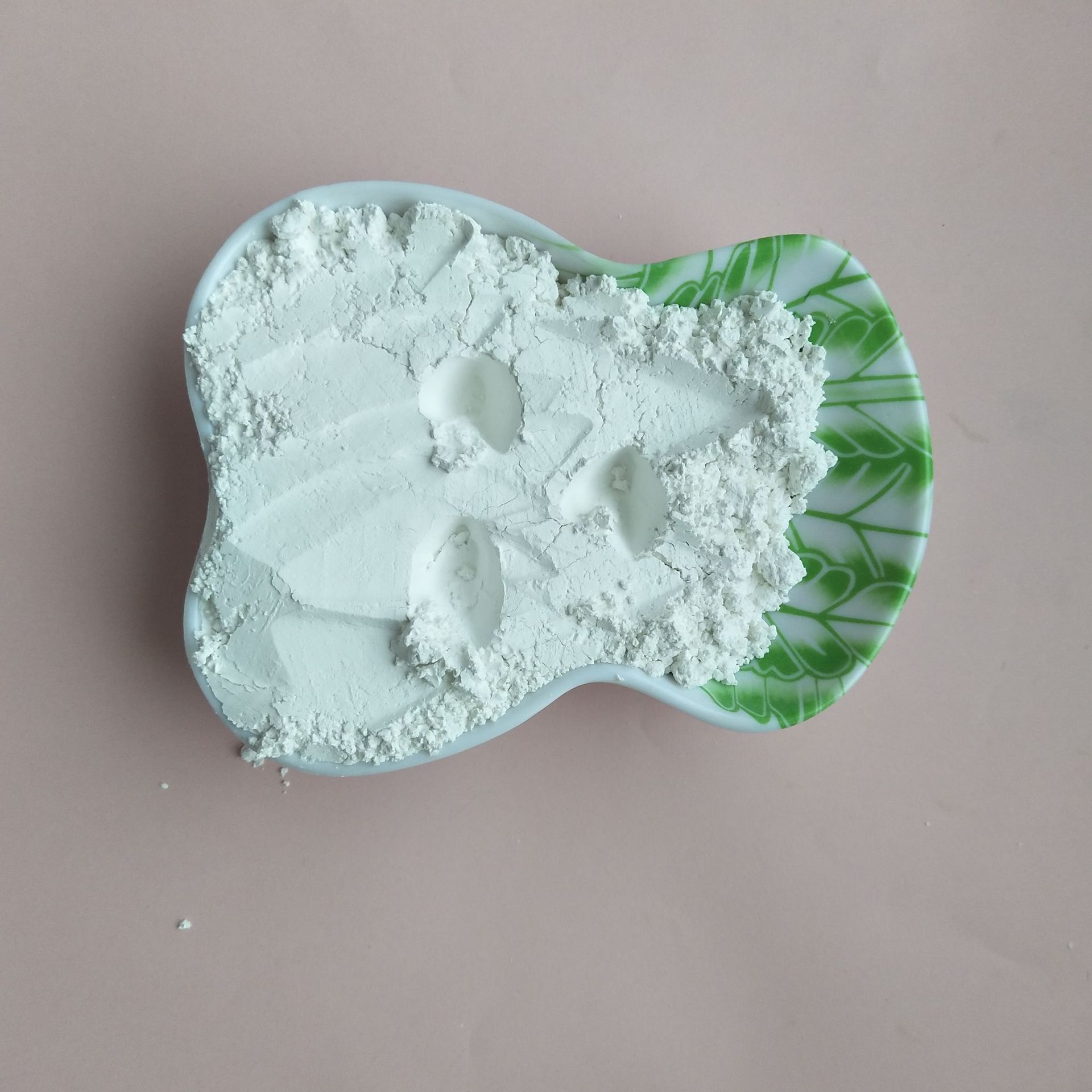 供应1250目水洗高岭土 涂料行业陶瓷行业 化妆品用水洗高岭土