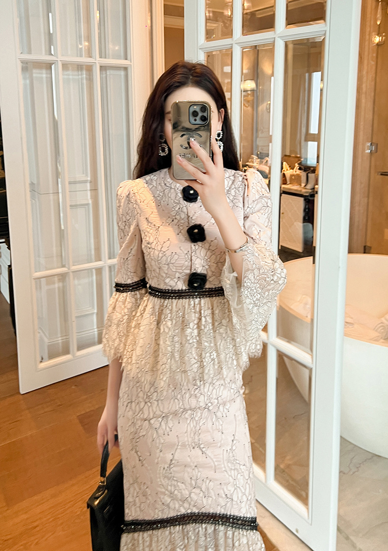 Bộ hai món áo tay chuông bèo nhún và chân váy đuôi cá ôm hông thiết kế mới mùa hè — Màu trà sữa chi tiết 7