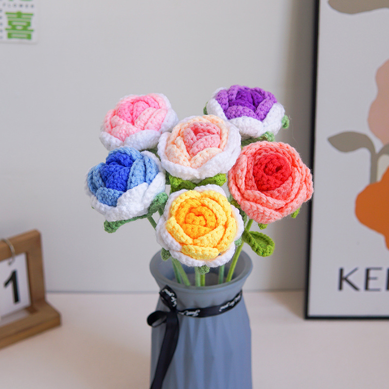 クロスボーダーの手編みの完成品の小さい花束は花の毛糸のメリヤスの花束を模倣します。|undefined