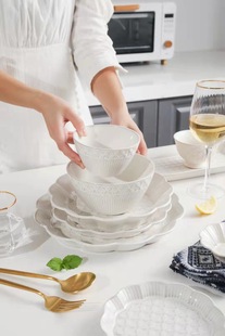 �p�ݸ���;���P���b����ѩ÷ϵ�з��αP�әE�A���s����������