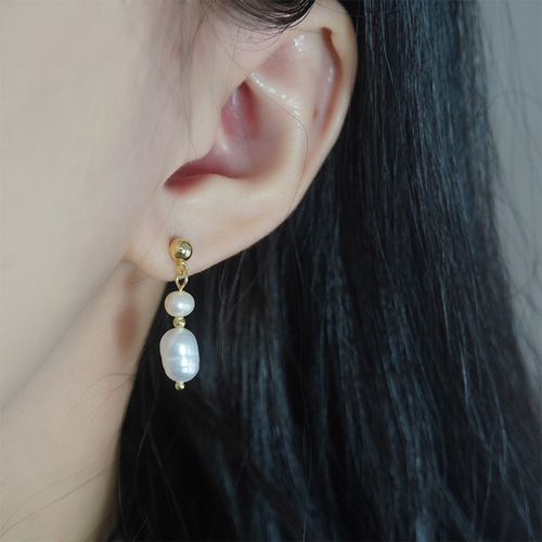 Natural Pearl Earrings with Baroque Design, Snug-Fit No-Hole Scented Candle Earrings, High-End Elegance and Charming Accessory