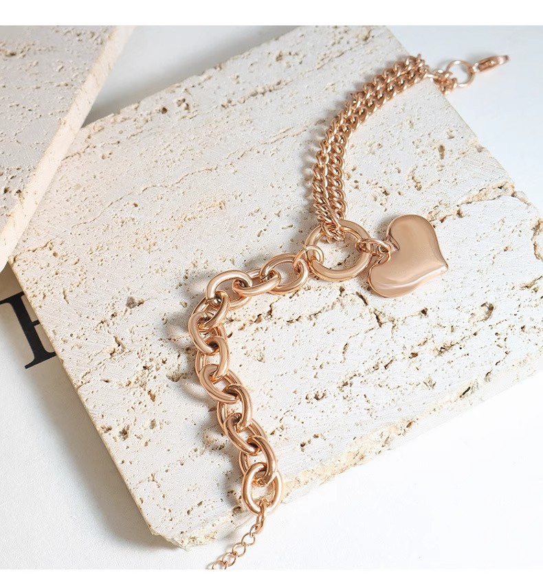 Personalised Heart Shaped Bracelet In Stainless Steel For Women_voghion.com