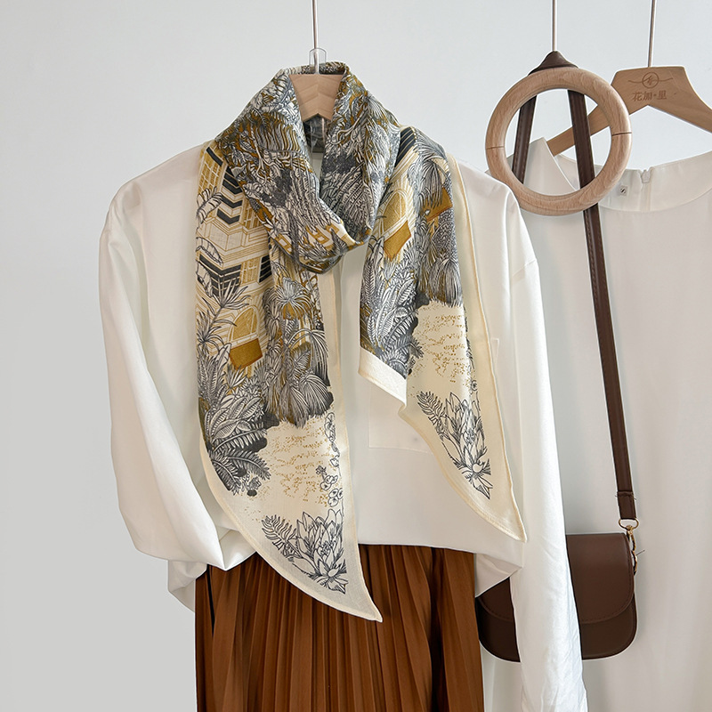 Estilo coreano nueva bufanda paralela bufanda de seda de imitación primavera y otoño damas estilo fino de alta gama planta bufanda con estampado de flores