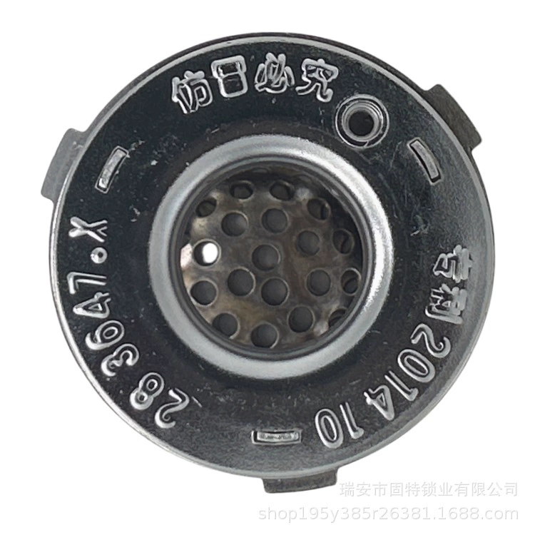 Большой противоугонный замок топливного бака для J6JH6 Dongfeng Auman с встроенным универсальным антикражным фильтром.