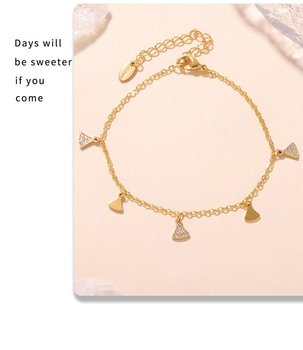 Minigonna geometrica con set di accessori multipli con zirconi intarsiati, collana, bracciale, acciaio al titanio placcato in oro vero, copricapo_voghion.com