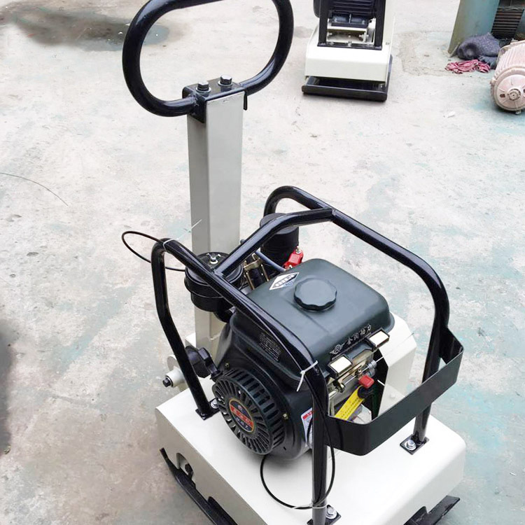 电动平板夯沥青路面振动打夯机柴油汽油单双向液压震动马路平板夯