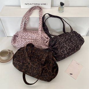 51174 �r�б��y�������ذ�Ů����������������Ƥ�q㼑��L�μ��