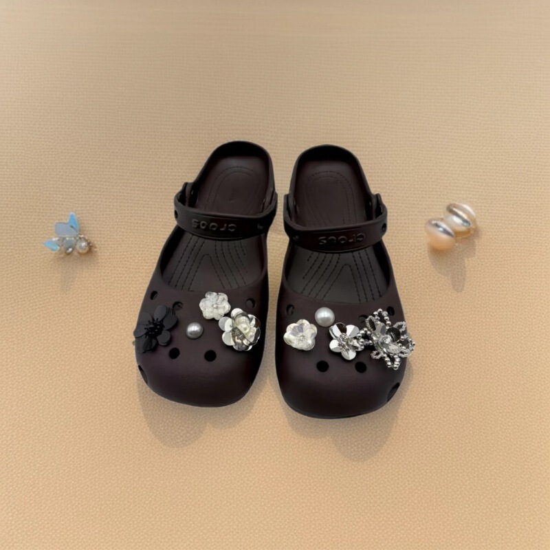 Ballet-Style Perforated Shoes for Women, 2026 New Summer Model, Pearl Mary Jane Slippers, Closed-Toe Sandals, in Stock Ballet-Style Perforated Shoes for Women, 2026 New Summer Model, Pearl Mary Jane Slippers, Closed-Toe Sandals, in Stock