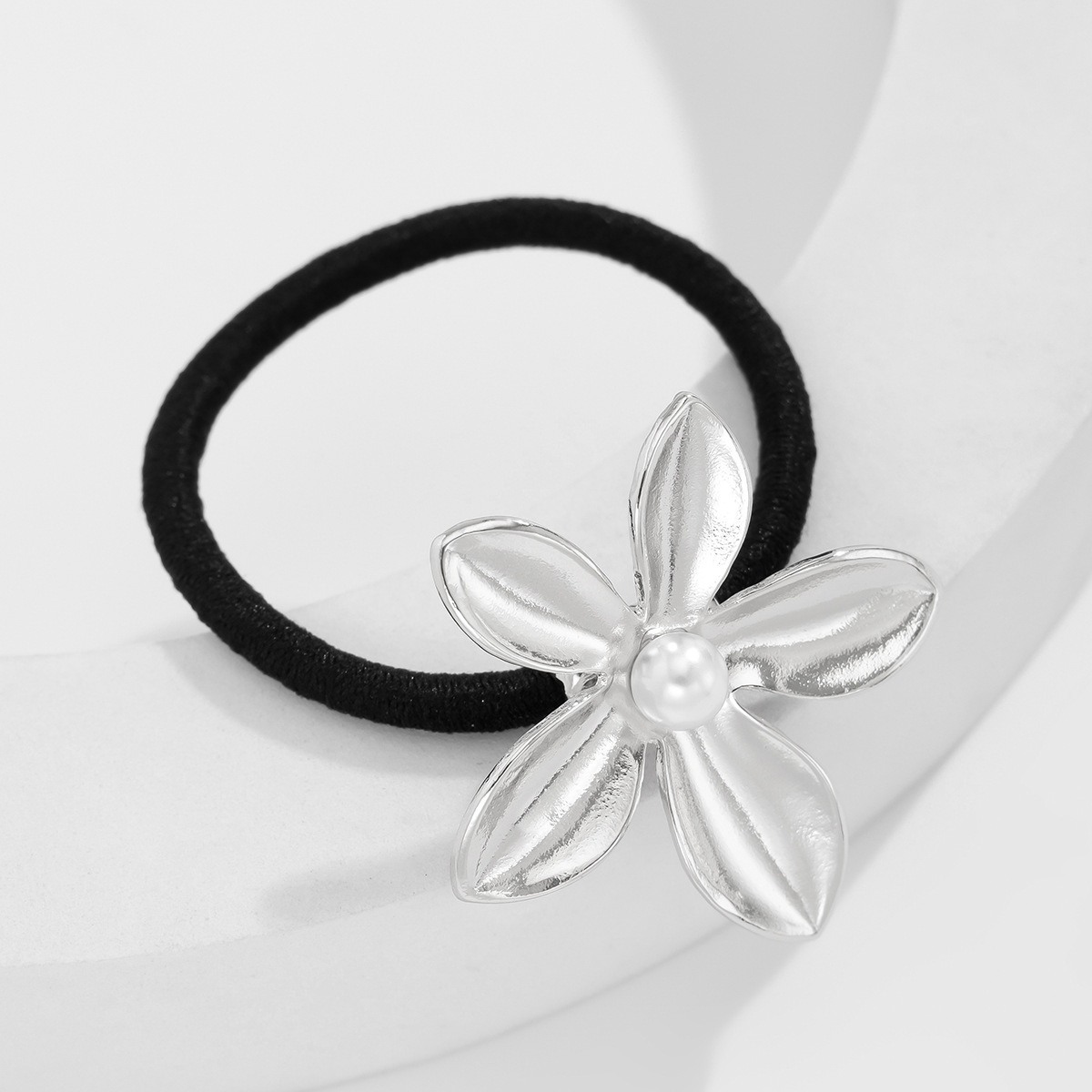 Flower Pattern Women's Basic Flower Imitation Pearl Alloy Hair Tie