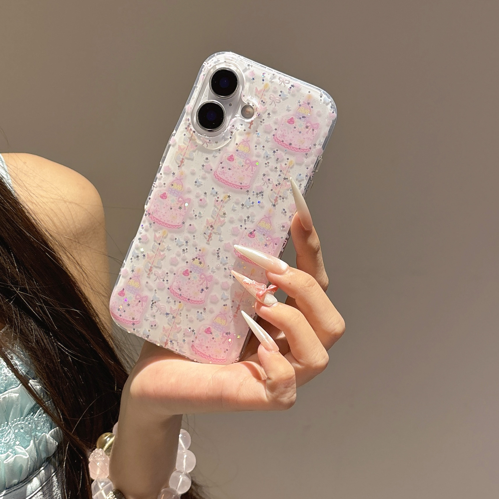 Girl Heart Sparkle Cake Shake Music Adecuado para Apple 15/16 Funda para teléfono móvil Soporte 14Pro 13 Nuevo 16PM nicho