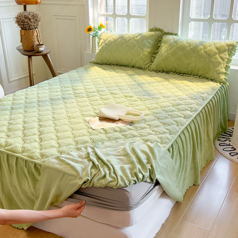 2024 nueva ropa de cama acolchada de lana de conejo estilo falda de cama