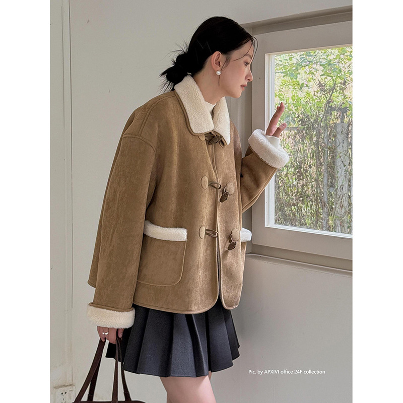 【雪国列車】歌銘復古羊の毛のコートの女性の冬の新型毛皮の一体上着N531B
