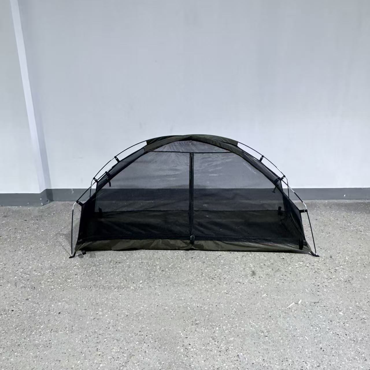 Portable double-layer camping cot tent, rainproof and moisture-proof, elevated outdoor single-person fishing tent, lightweight