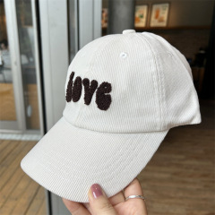 秋冬新款灯芯绒保暖鸭舌帽男LOVE刺绣情侣款百搭显脸小棒球帽子女