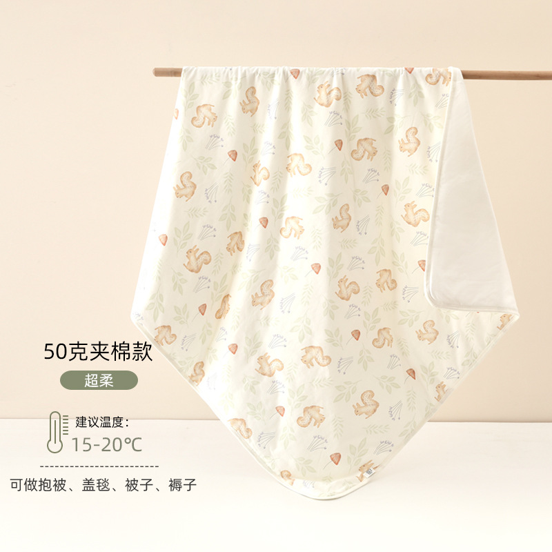 602813-happy little squirrel