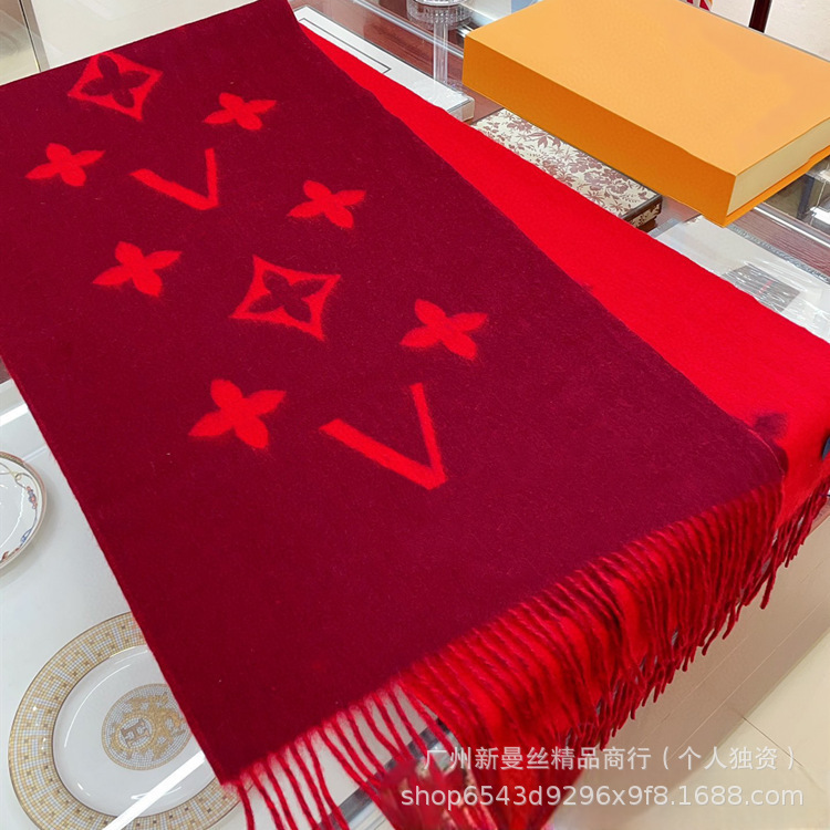芯片版本双面黑灰羊毛羊绒围巾女高级感秋冬老花字母披肩加厚保暖|undefined