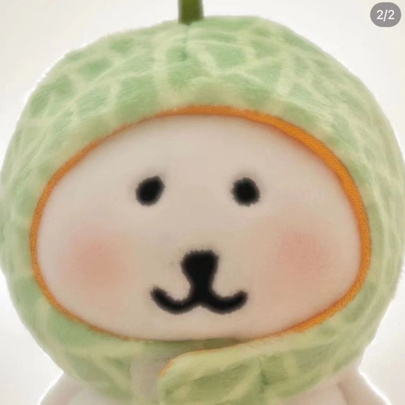自虐的なクマと同じスタイルのかわいいメロンのヘッドギア 10cm 人形は超かわいいぬいぐるみフルーツベビー服を着ることができます|undefined