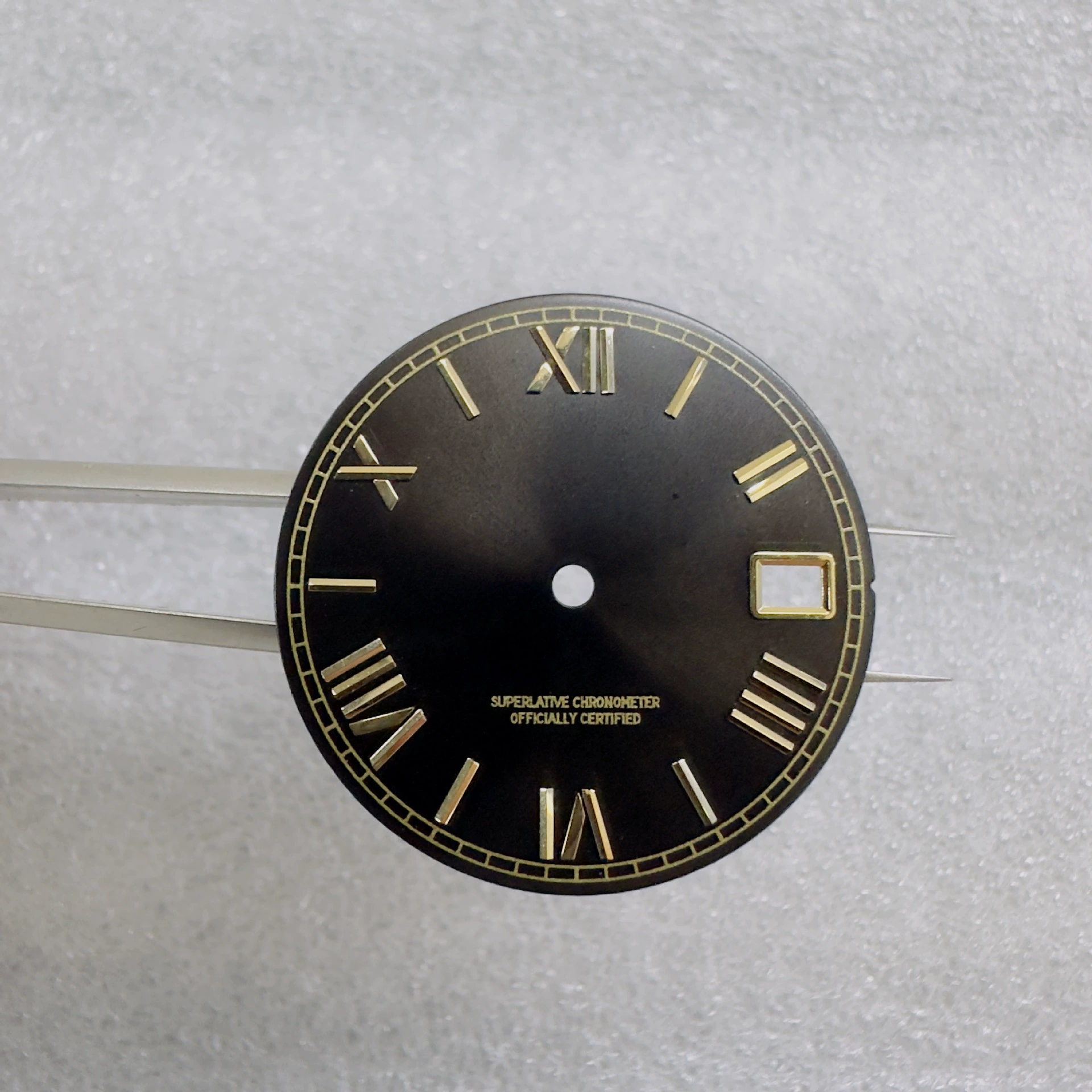 Часы Аксессуары Эмаль 28,5mm Римская шкала тонкость буквальный шип циферблат подходит для механического механизма NH35