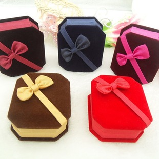 Qiyun Packaging Fine Jewelry Jewelry Box Flannel Octagonal Necklace Jewelry Box Pendant Box Fine Flannel Box