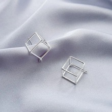 立方体镂空几何耳环女 新款潮韩国冷淡风个性设计感耳扣