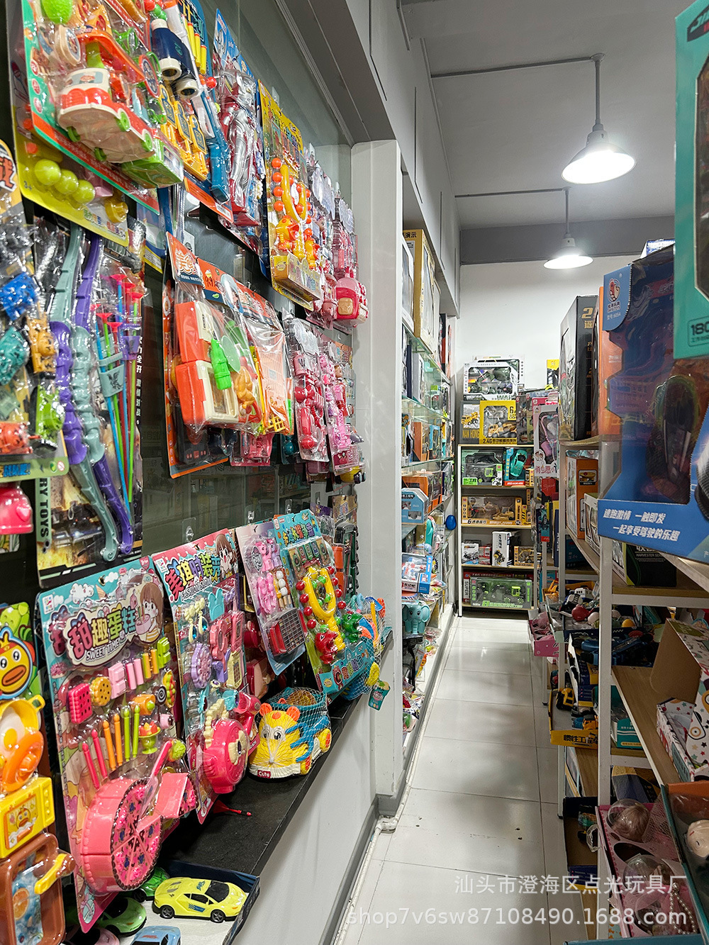 Inventario DE LOS NIÑOS juguetes de pesaje por procesamiento Catty niños y niñas mercado nocturno puesto anillo caja de regalo suministro de la fábrica al por mayor