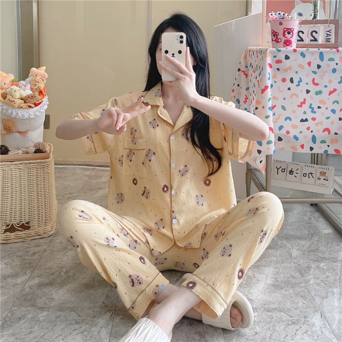Pijamas transfronterizos al por mayor para mujer nube algodón otoño verano rebeca solapa pantalones de manga corta traje de servicio a domicilio simple y cómodo
