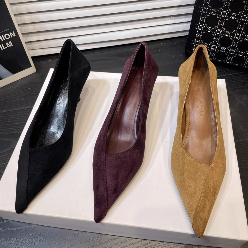 French-style suede stiletto pointed-toe pumps for women, suitable for commuting, with a mature and sophisticated look, high-end and elegant high-heeled shoes