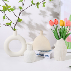 Ins風シンプルなプラスチック花瓶造花花瓶リビングルーム寝室置物ドライフラワー花瓶家庭装飾卸売