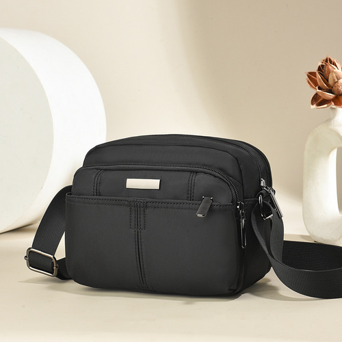 Fashion trendy single-shoulder bag, simple new style bag, versatile crossbody bag, Korean version, personalized 2025 women's handbag