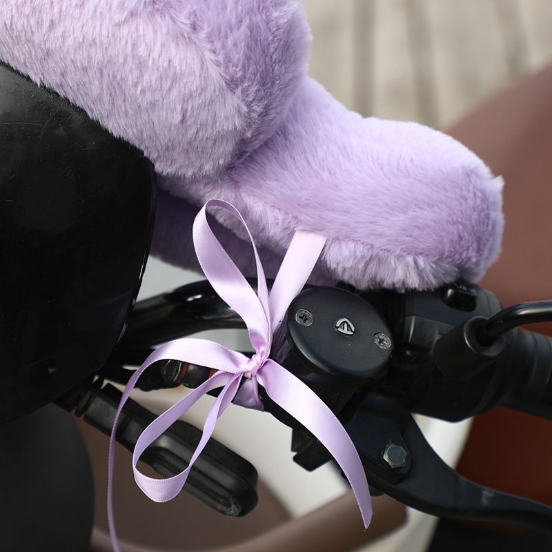 Cute Electric Vehicle Anti-Collision Pad, Child Seat Headrest Protection Pad, Electric Motorcycle Thickened Anti-Bump Pad Gadget