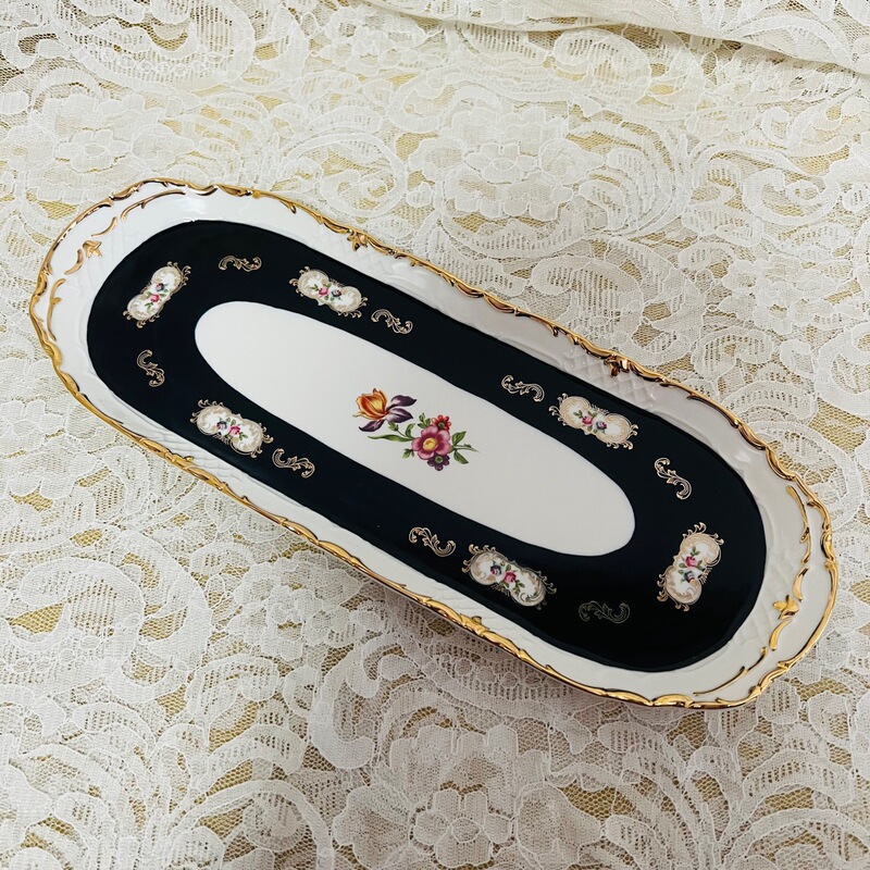 European Classic Cobalt Blue Hand-Painted Embossed Oval Dessert Plate Fruit Plate Tea Tray