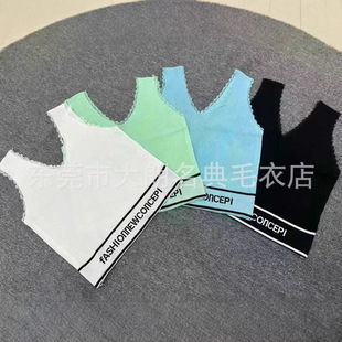 �ļ��¿����QŮ�bβ��؛��aС���ĵ���Ĩ�� �ļ��r��Ů�bᘿ���