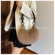 秋冬新款木珠手提毛绒单肩包高颜值时尚包包清新甜美毛毛腋下女包