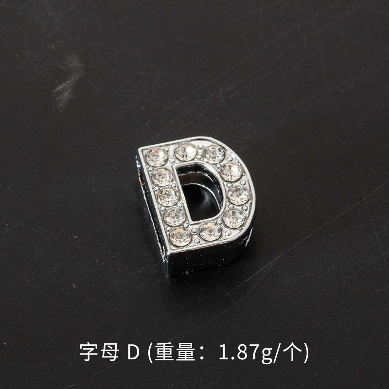 英語のアルファベットの数字の合金のネックレスのペンダントはダイヤモンドのブレスレットのペンダントのアイデアのアクセサリーの手作りのDIY材料を入れます。