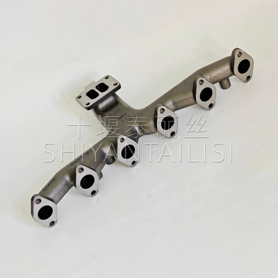 3979211 Exhaust manifold is suitable for Cummins ISDE6.7L diesel engine exhaust pipe