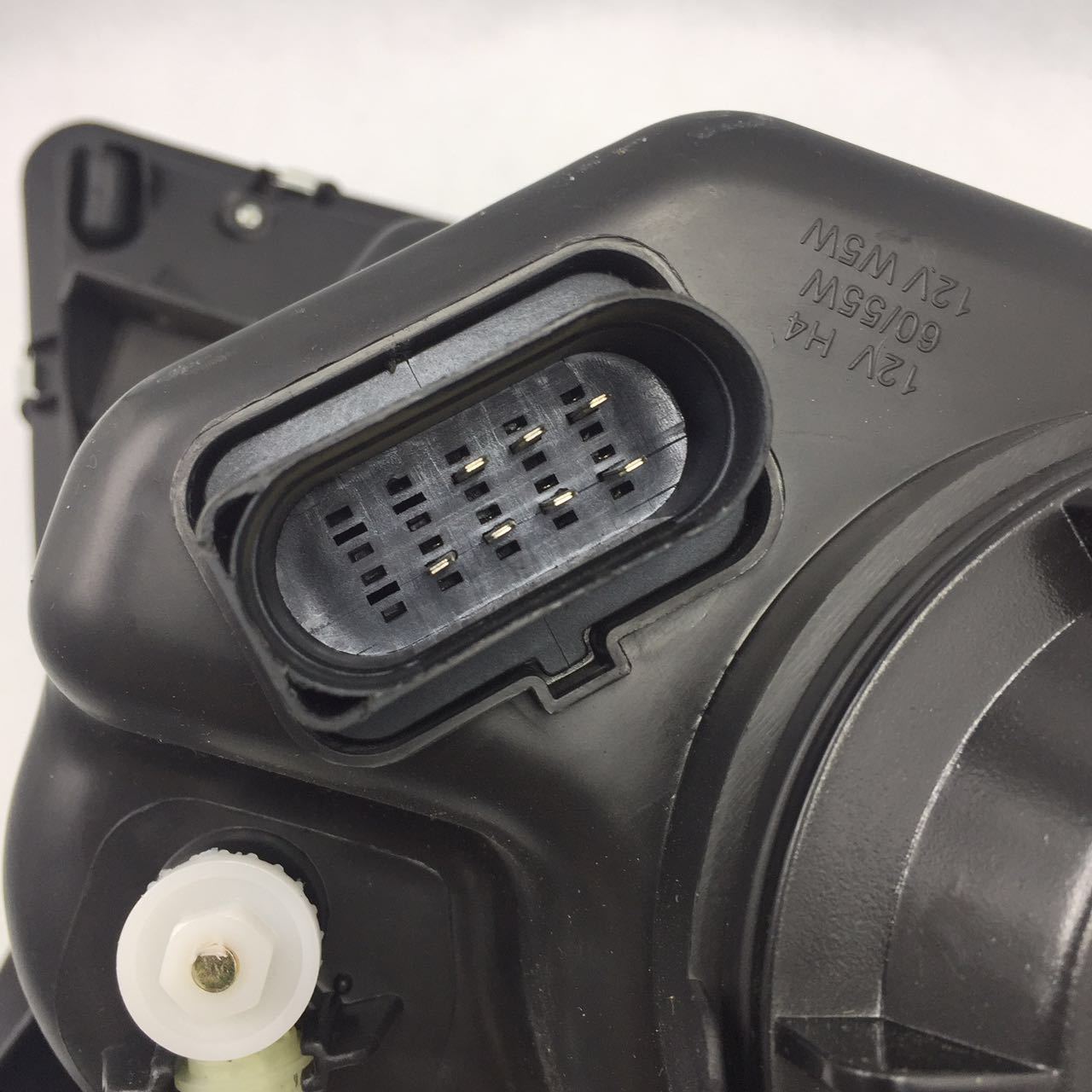 Applicable to Chery 06-09 ruihu headlight assembly old ruihu headlight Tiger 3 headlight assembly original