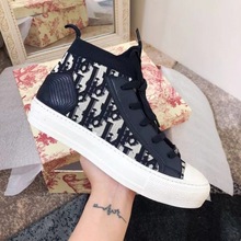 ���QD����ĸ�Ў�ЬŮ2024�ﶬ�w���ϻ�����Ь����\�����eЬ��Ь