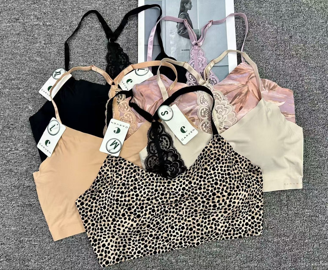 Nuevo sexy leopardo ropa interior mujer taza fija seda de hielo sin marcas espalda hermosa pechos calientes estadounidenses soporte suave bra
