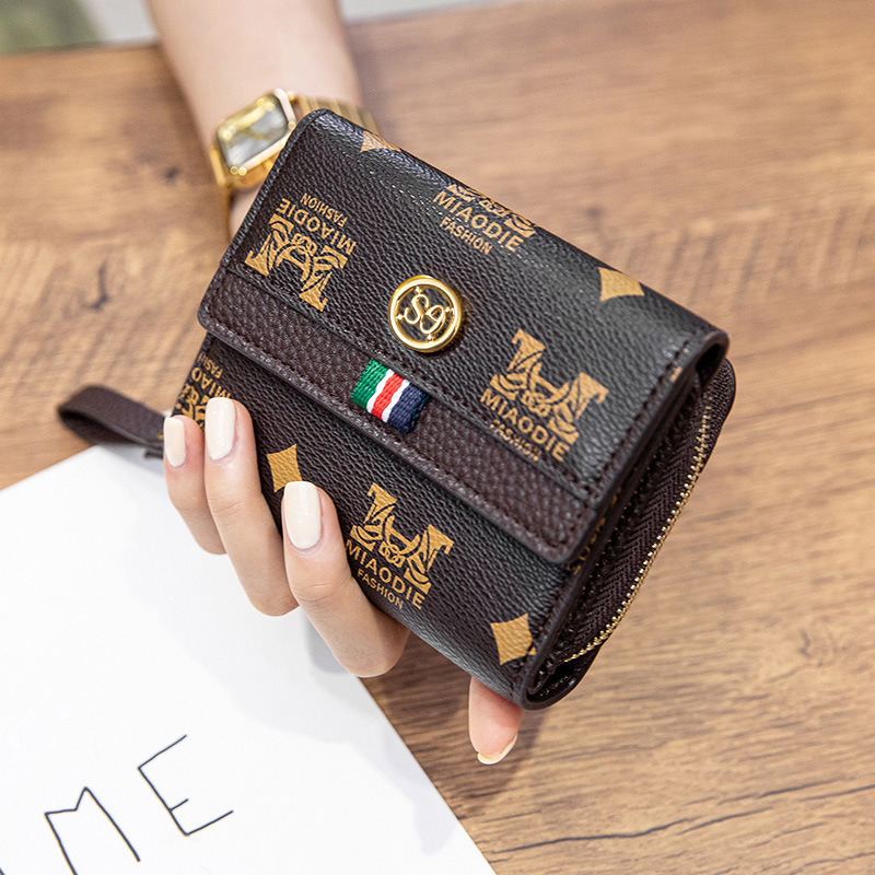 브라운-M(카드 슬롯 20개 업그레이드)