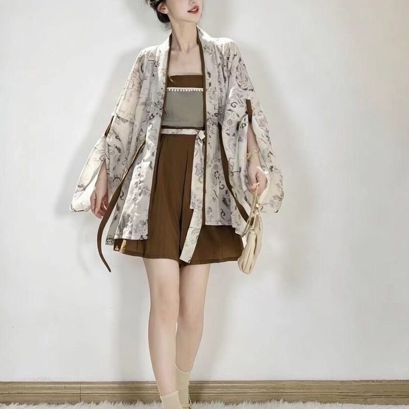 Plus-Size Hanfu for Women 100kg Song-Style Lightweight Improved Half-Sleeve Cardigan and Song Pants for Summer Commuting and Daily Wear Plus-Size Hanfu for Women 100kg Song-Style Lightweight Improved Half-Sleeve Cardigan and Song Pants for Summer Commuting and Daily Wear