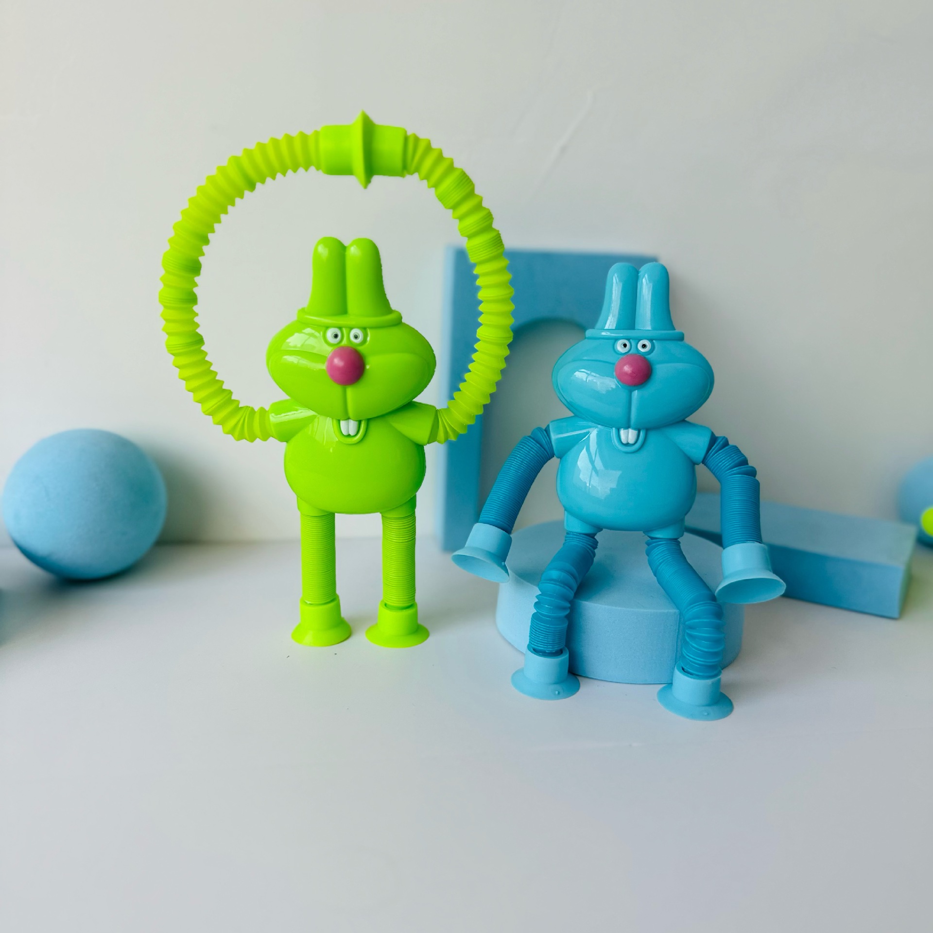 Juguete Antiestrés Telescópico Portátil y Versátil con Forma de Rana, Conejo, Ciervo de Patas Largas y Huevo, con Dientes que Salen, para Niños image 6