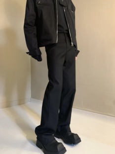 American Niche High Street Vibe Style Slit Micro-Flared Trousers for Men with a High-End Drape and Slimming Floor-Length Trousers
