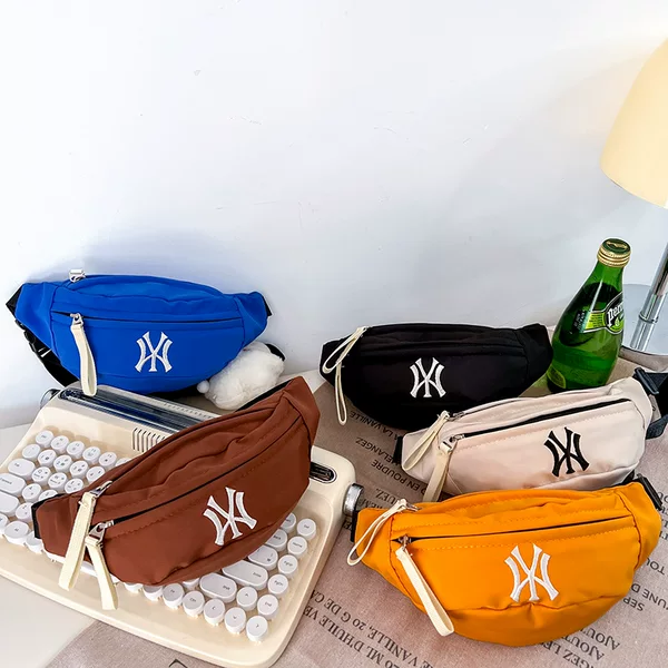 Fashion boy's bag 2024 new children's messenger bag trendy cool cute boy's letter chest bag change shoulder bag