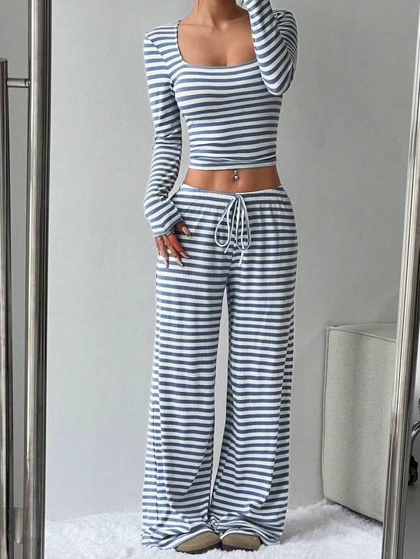 ヨーロッパとアメリカのクロスボーダーAmazon TK2025新しい女性のストライププルオーバー長袖+巾着ワイドレッグパンツスーツのリアルショット|undefined