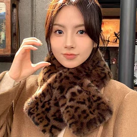 成人帽;女士斜挎包;腋下包