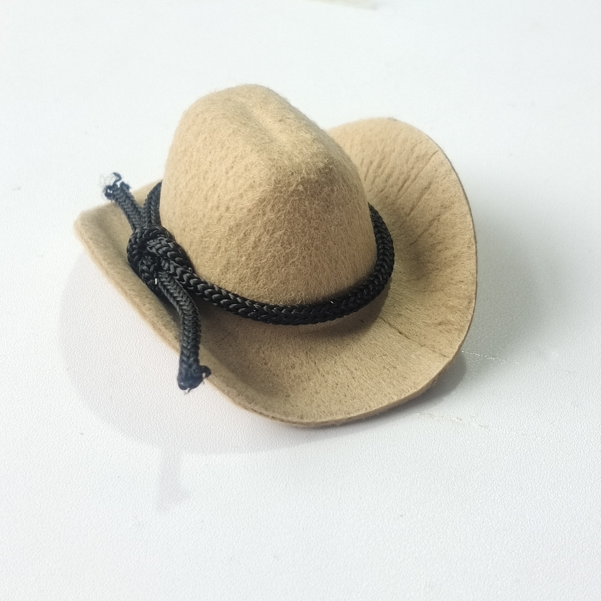Cowboy Style Polyester Solid Color Pet Accessories display picture 4